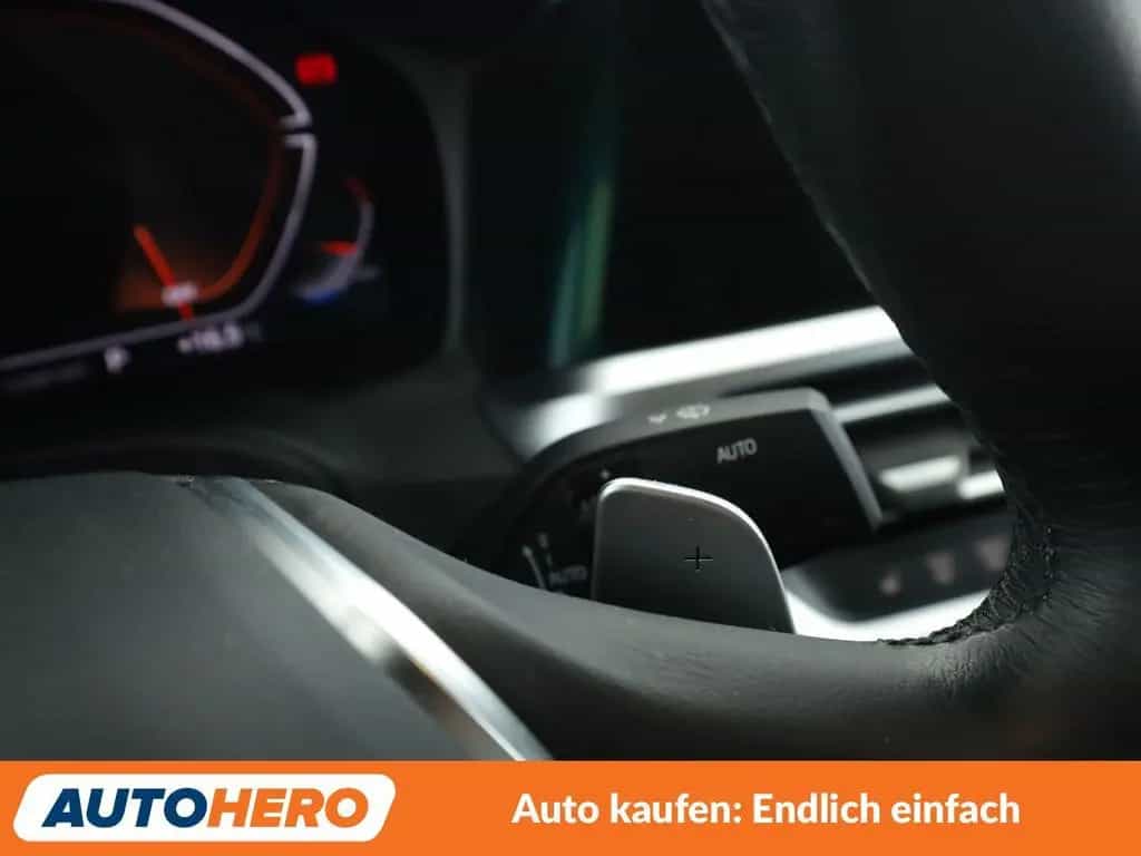 BMW 320 3er 320i Aut.*NAV*ACC*CAM*PDC*SHZ*AHK*ALU*KLIMA 12/2020-photo-28