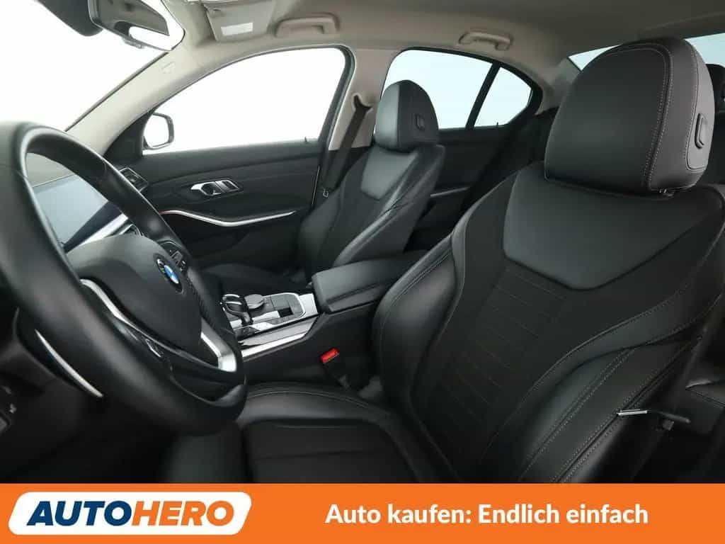 BMW 320 3er 320i Aut.*NAV*ACC*CAM*PDC*SHZ*AHK*ALU*KLIMA 12/2020-photo-9
