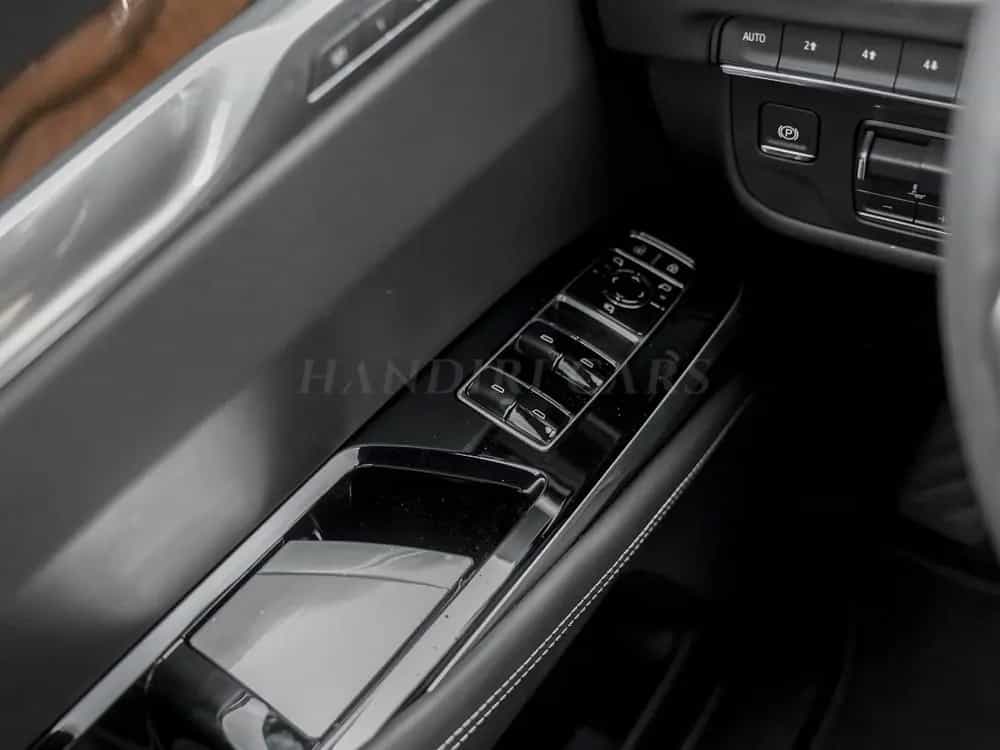 Cadillac Escalade 2026 Escalade SUV Sport Platin T1 PRICE €112,950 null-photo-16
