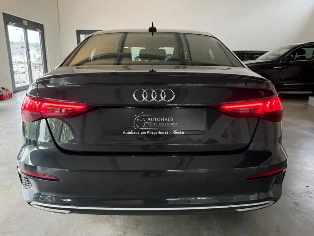 Audi A3 Limousine 35 TFSI S Line Matrix/HUD/SHZ/B&O 02/2021-photo-5