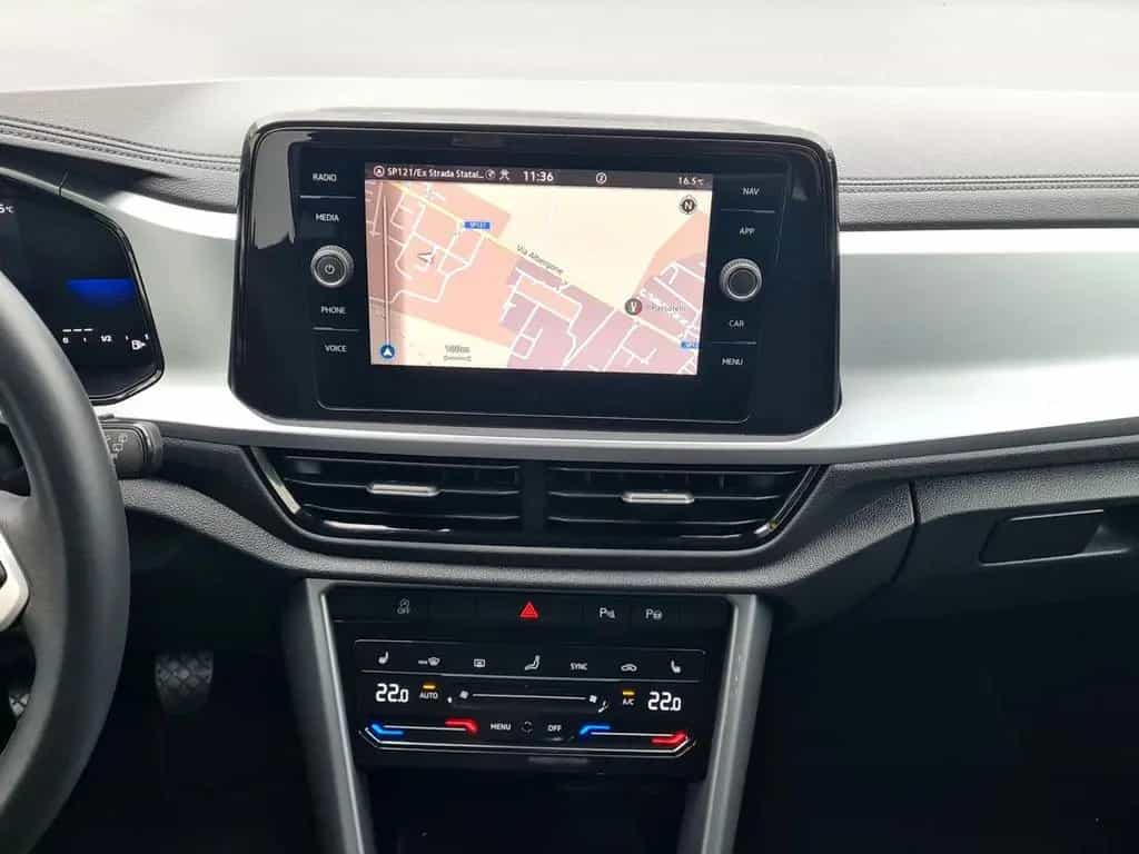 Other Other Volkswagen T-Roc 1.0 TSI Life 110 CV 04/2022-photo-5