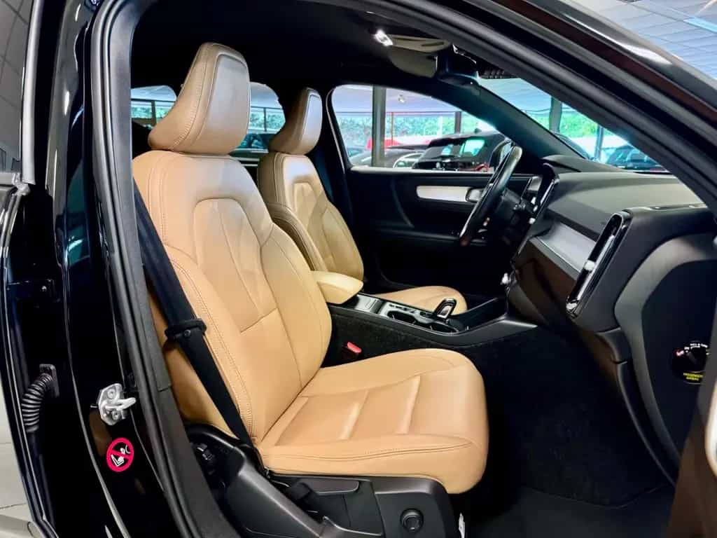 Volvo XC40 2.0 T5 AWD AUT LEDER NAVI LED CAM SHZ PDC 05/2018-photo-12