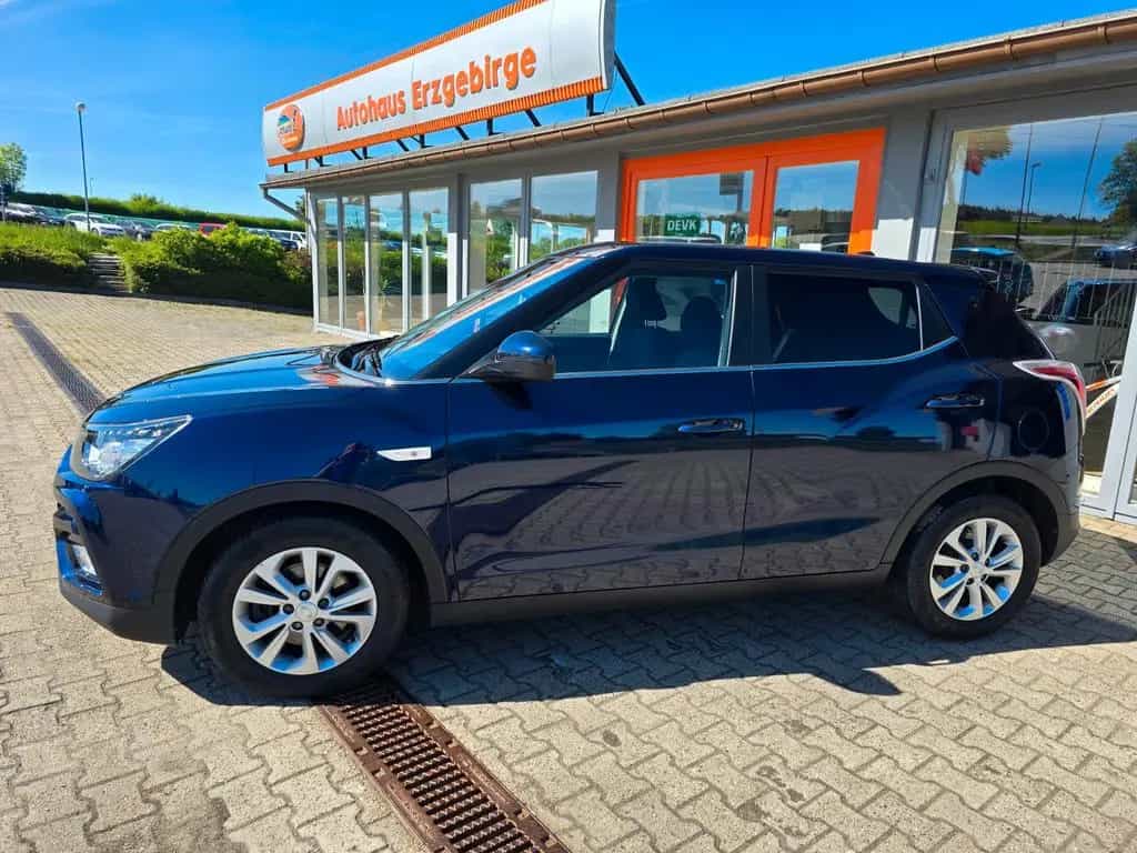 Ssangyong Tivoli 1.6 e-XGi 160 CRYSTAL 2WD 06/2019-photo-2