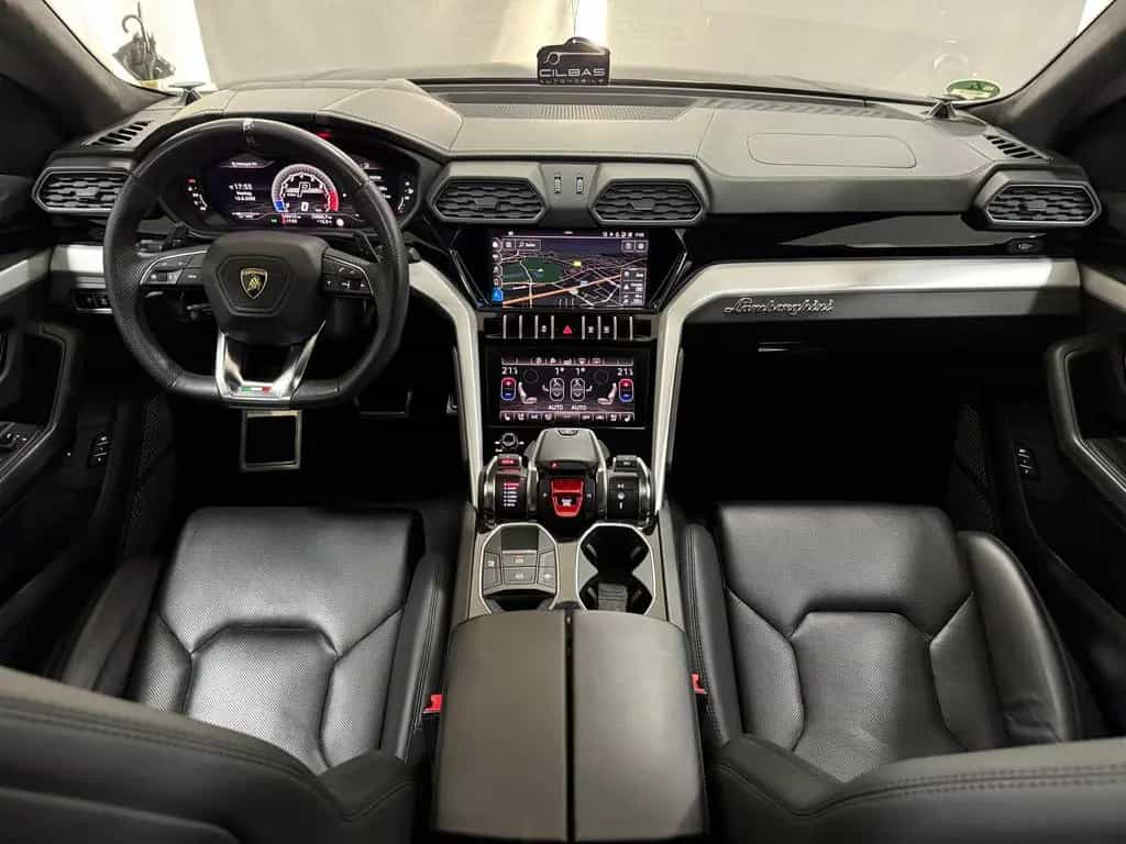 Lamborghini Urus 4.0 V8*STYLE*PANO*HUD*B&O*360*SOFTCLOSE* 09/2019-photo-26