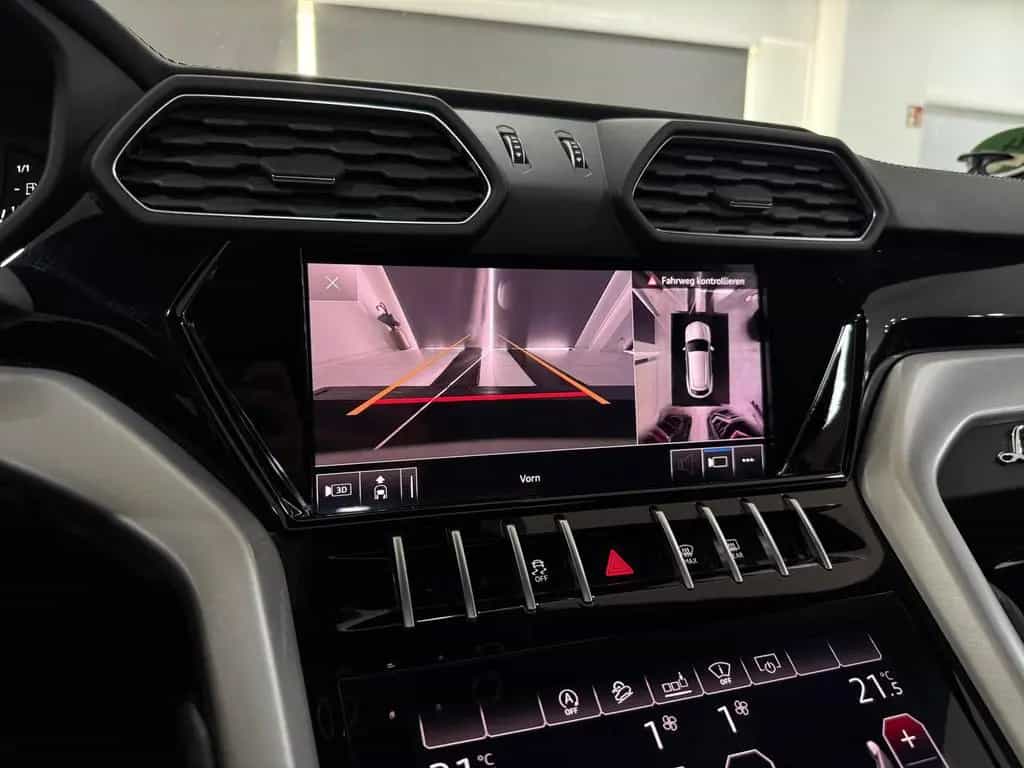 Lamborghini Urus 4.0 V8*STYLE*PANO*HUD*B&O*360*SOFTCLOSE* 09/2019-photo-31