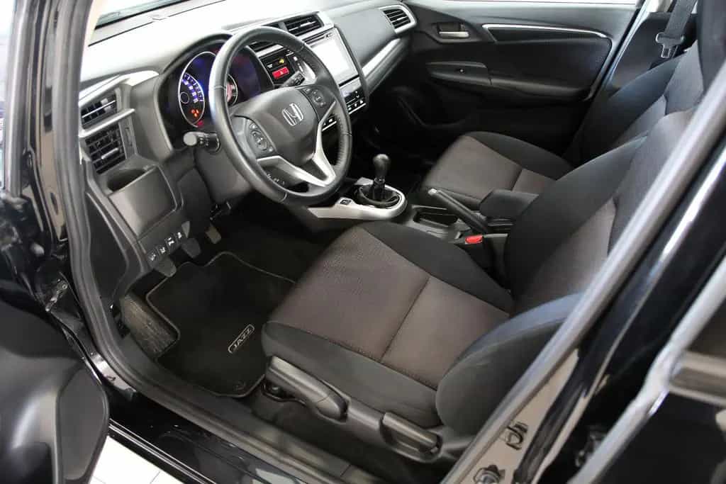 Honda Jazz Elegance 11/2015-photo-4