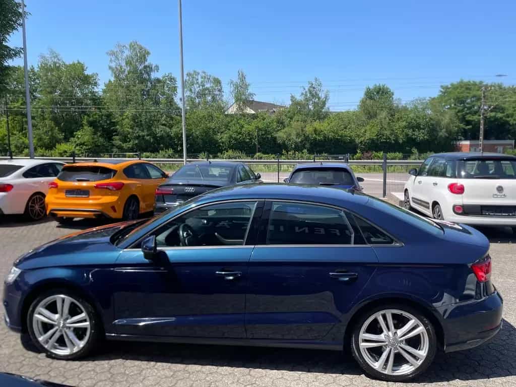 Audi A3 35 TDI S tronic sport Sportback APPLE/LED/GAR 07/2019-photo-2
