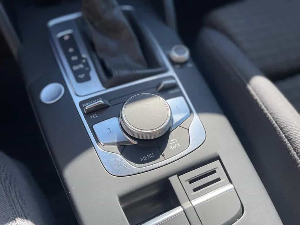 Audi A3 35 TDI S tronic sport Sportback APPLE/LED/GAR 07/2019-photo-20