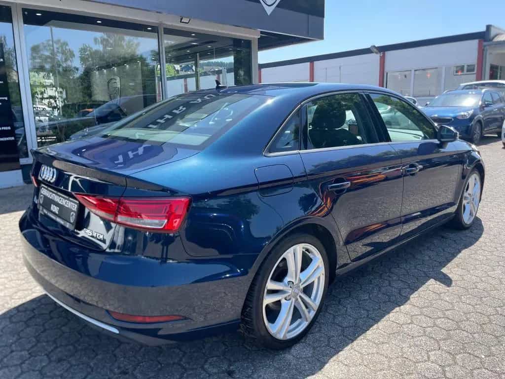 Audi A3 35 TDI S tronic sport Sportback APPLE/LED/GAR 07/2019-photo-5