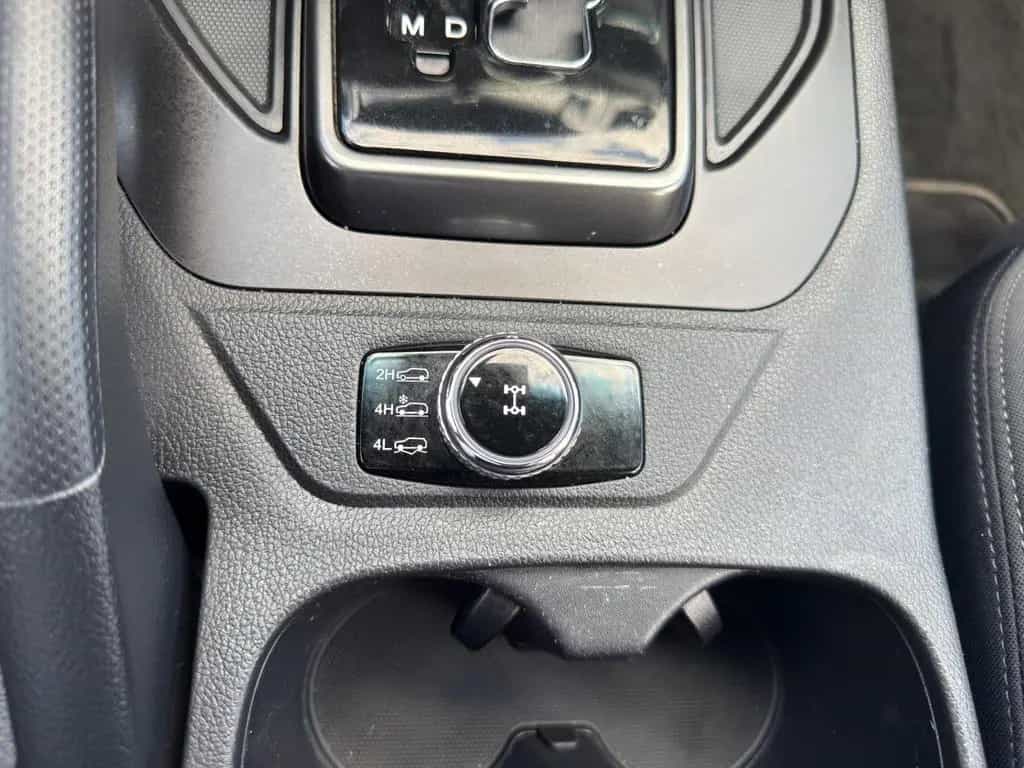 Ssangyong MUSSO GRAND 2.2D Quartz AT 4WD*Navi/AHK/Rollco.* 05/2023-photo-20