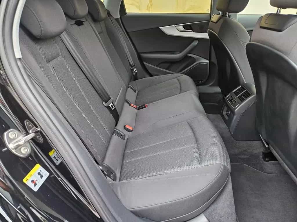 Audi A4 Avant 2.0 TFSI ultra S tronic *NAVI*SHZ*PDC* 04/2018-photo-14