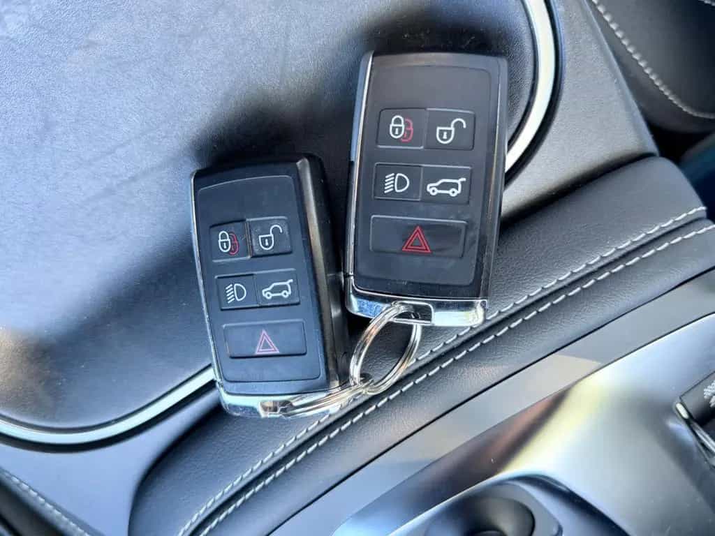 Jaguar E-Pace E-PACE R-Dynamic S AWD/12 Monate Garantie 11/2018-photo-36