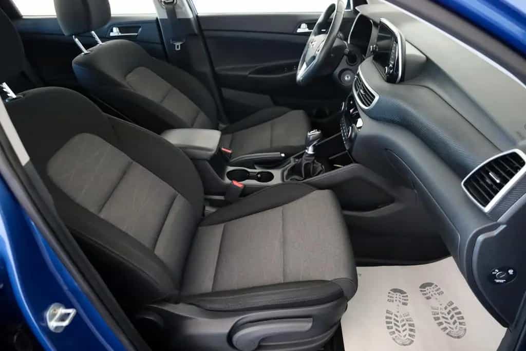 Hyundai TUCSON Advantage 2WD Navi,LED,SH,Kamera,SR+WR 12/2020-photo-3