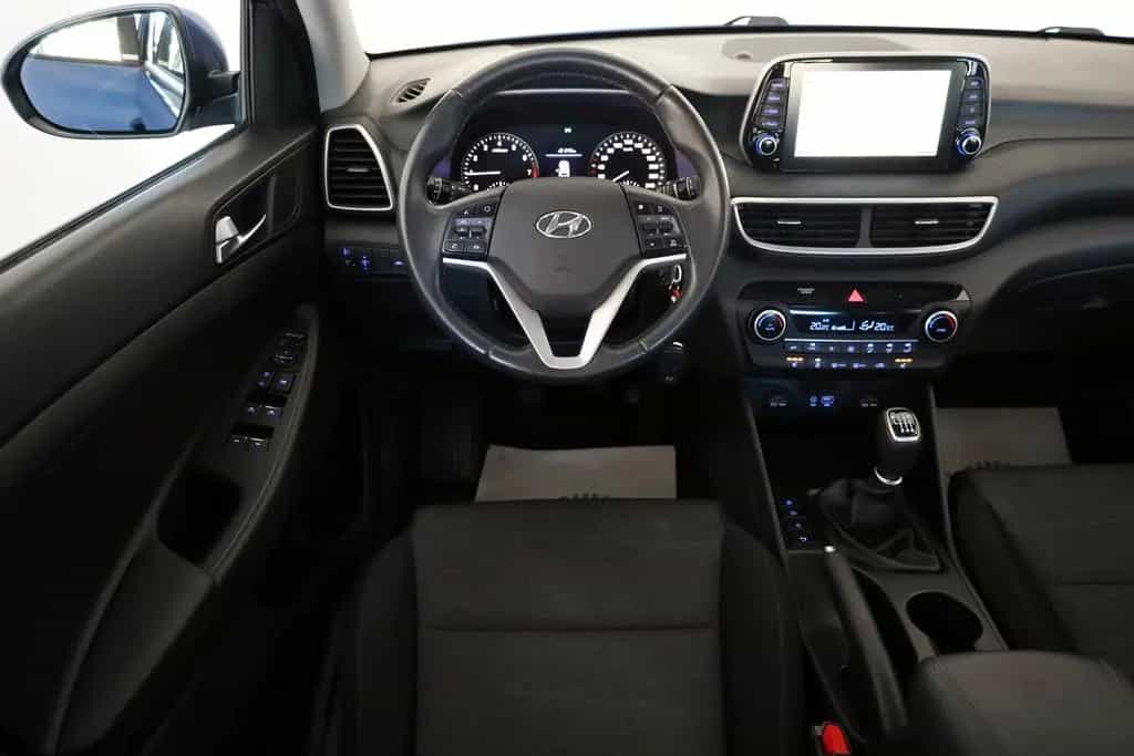 Hyundai TUCSON Advantage 2WD Navi,LED,SH,Kamera,SR+WR 12/2020-photo-4