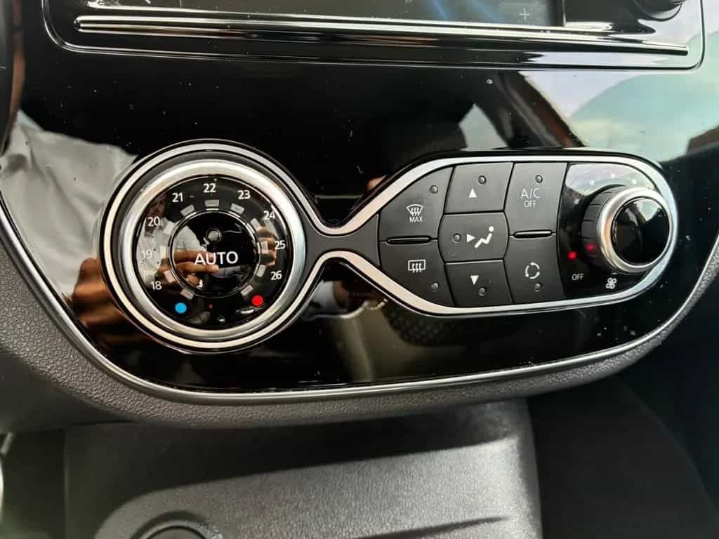 Renault Captur Collection TCe 150 GPF +Winterräder+PDC+ 06/2019-photo-35