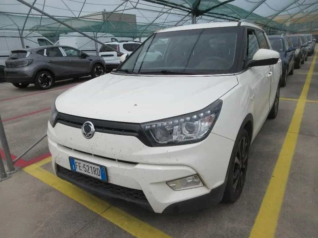 Ssangyong Tivoli 1.6d 2WD Go 2016 Km 140.000 01/2017-photo-0