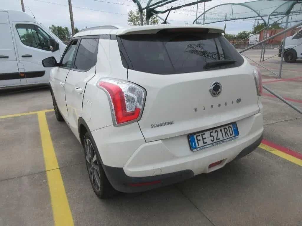 Ssangyong Tivoli 1.6d 2WD Go 2016 Km 140.000 01/2017-photo-4