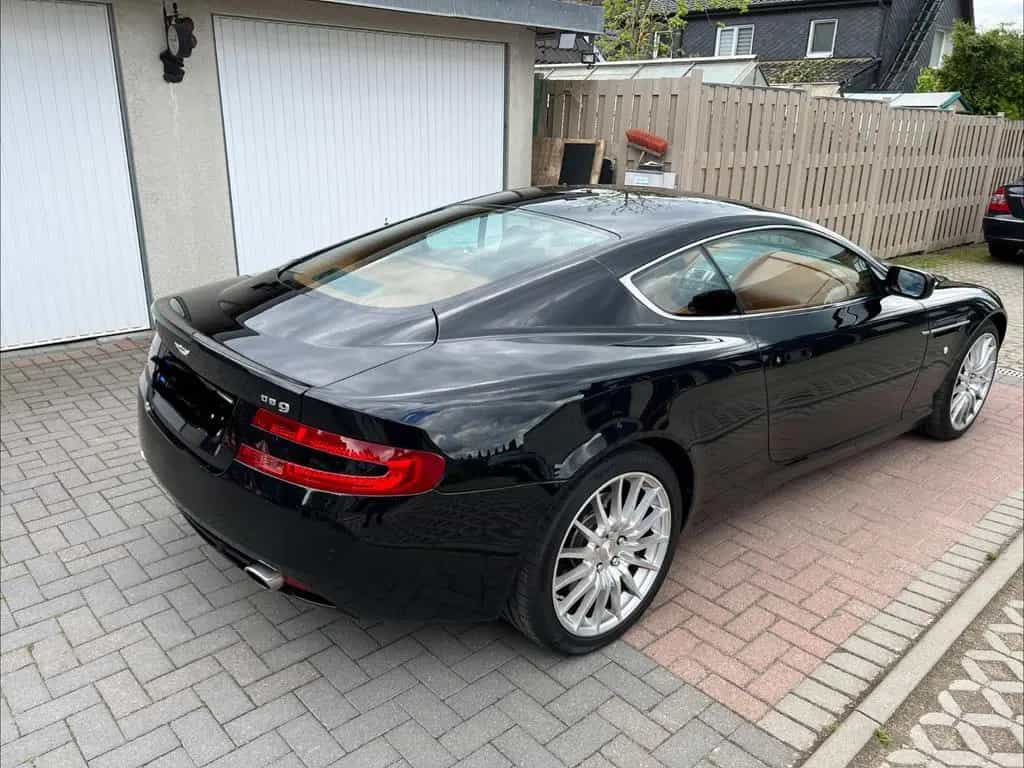 Aston Martin DB9 ,  Touchtronic, AM Serviceheft, Deutsches Fzg 08/2006-photo-2