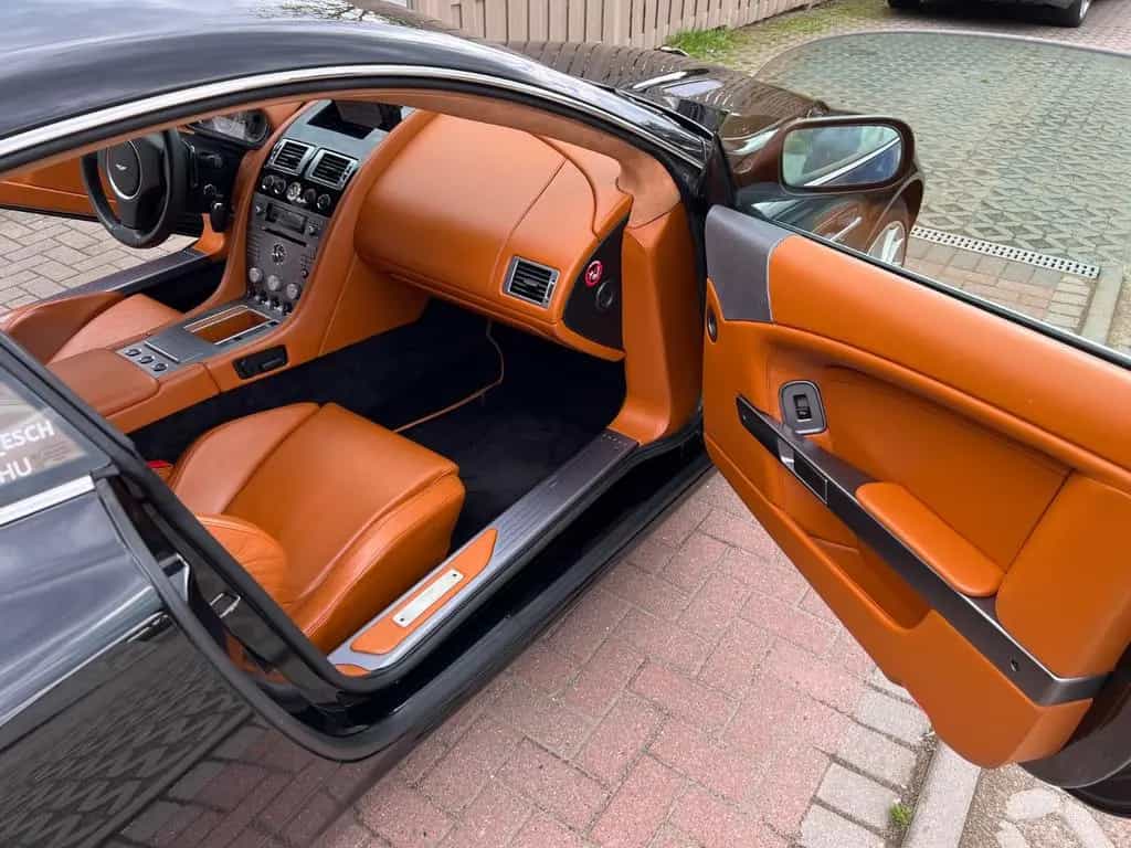 Aston Martin DB9 ,  Touchtronic, AM Serviceheft, Deutsches Fzg 08/2006-photo-8