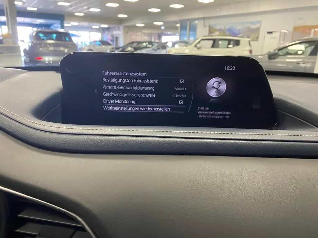 Mazda CX-30 APP+KLIMA+RFK+PDC+NAVI+SITZHEIZ+Head-Up+An 10/2019-photo-18