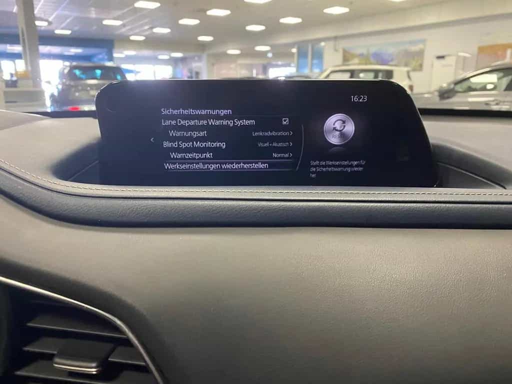 Mazda CX-30 APP+KLIMA+RFK+PDC+NAVI+SITZHEIZ+Head-Up+An 10/2019-photo-20