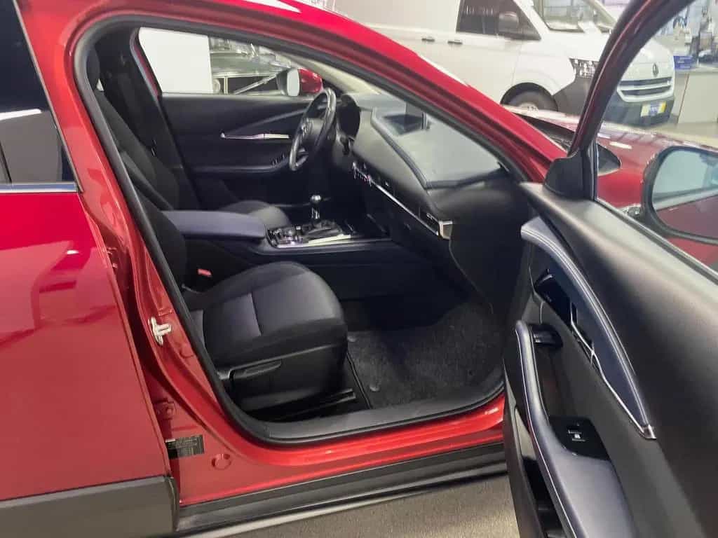 Mazda CX-30 APP+KLIMA+RFK+PDC+NAVI+SITZHEIZ+Head-Up+An 10/2019-photo-31