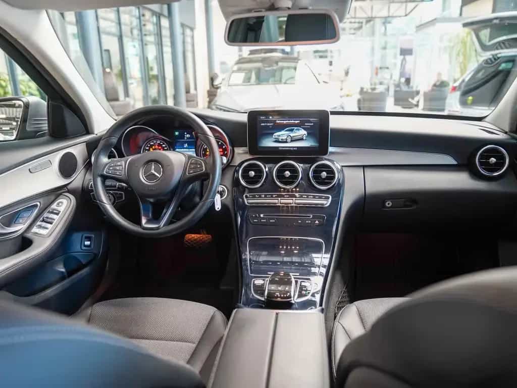 Mercedes-Benz C 200 AVANTGARDE Head-up AHK COMAND LED ILS DVD 03/2014-photo-11