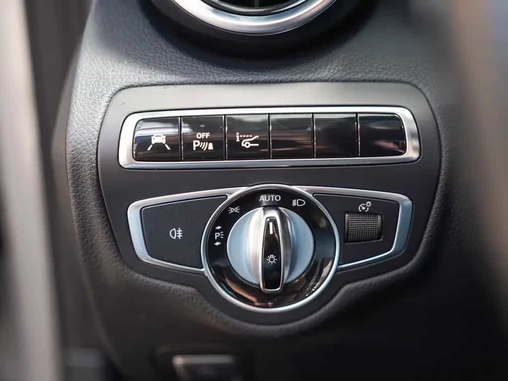 Mercedes-Benz C 200 AVANTGARDE Head-up AHK COMAND LED ILS DVD 03/2014-photo-15