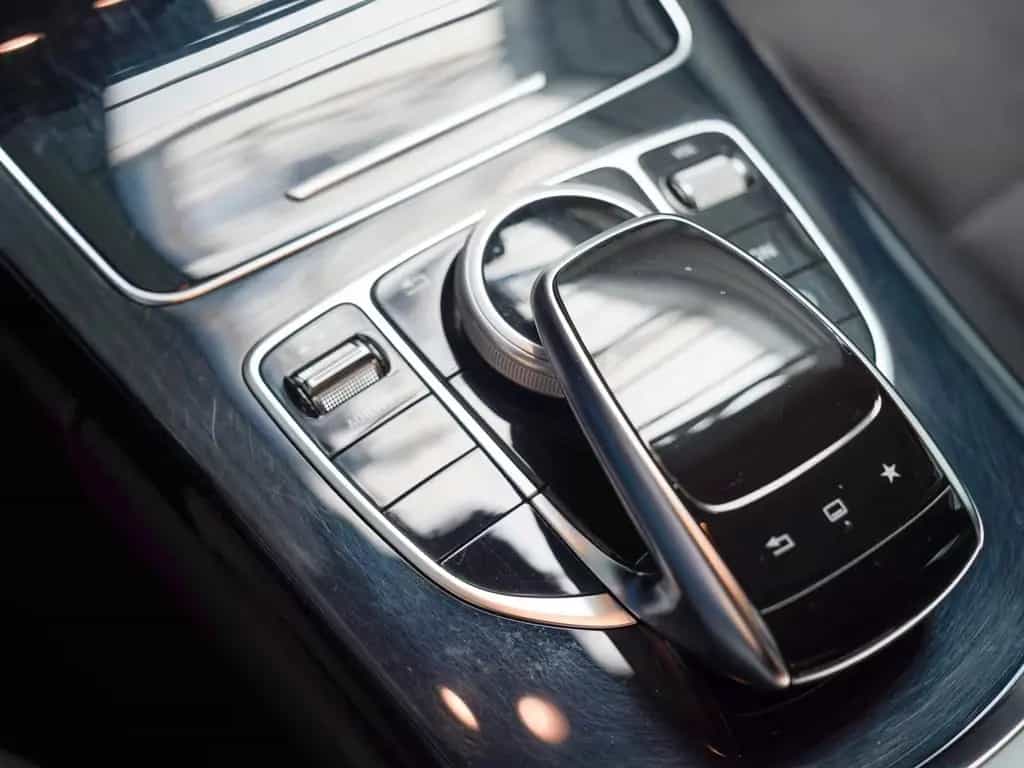 Mercedes-Benz C 200 AVANTGARDE Head-up AHK COMAND LED ILS DVD 03/2014-photo-24