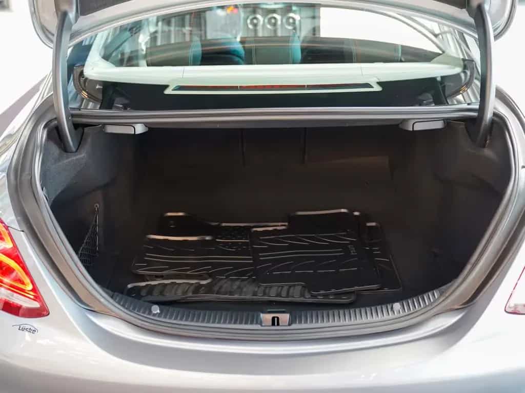 Mercedes-Benz C 200 AVANTGARDE Head-up AHK COMAND LED ILS DVD 03/2014-photo-5