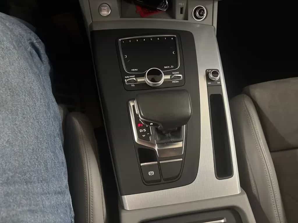 Audi Q5 2.0 TDI  35 quattro LED NAVI ALCANTARA AHK 02/2018-photo-18