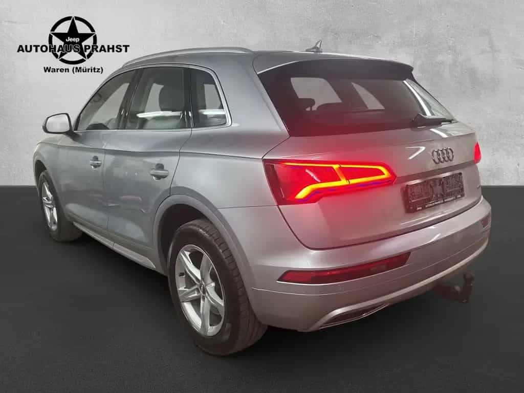 Audi Q5 2.0 TDI  35 quattro LED NAVI ALCANTARA AHK 02/2018-photo-5