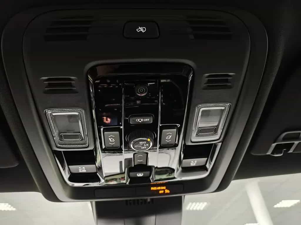 GMC Yukon Denali 2026 Facelift 24"Fonds Monitore HUD null-photo-38