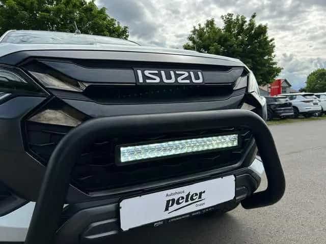 Isuzu Other Double Cab 4WD V-CROSS AT *EXTREM Höher AHK LB* 01/2026-photo-14