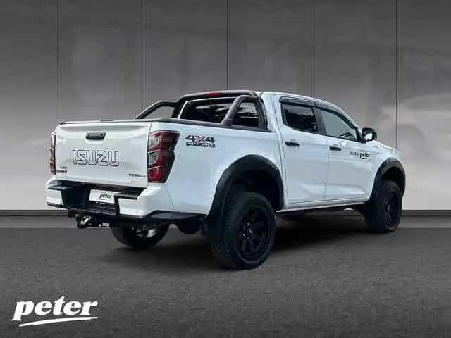 Isuzu Other Double Cab 4WD V-CROSS AT *EXTREM Höher AHK LB* 01/2026-photo-2