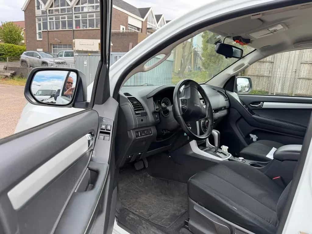 Isuzu D-Max Extra  Cab 4WD IINSTYLE !AUTOMAAT -KLIMA ! 11/2019-photo-11