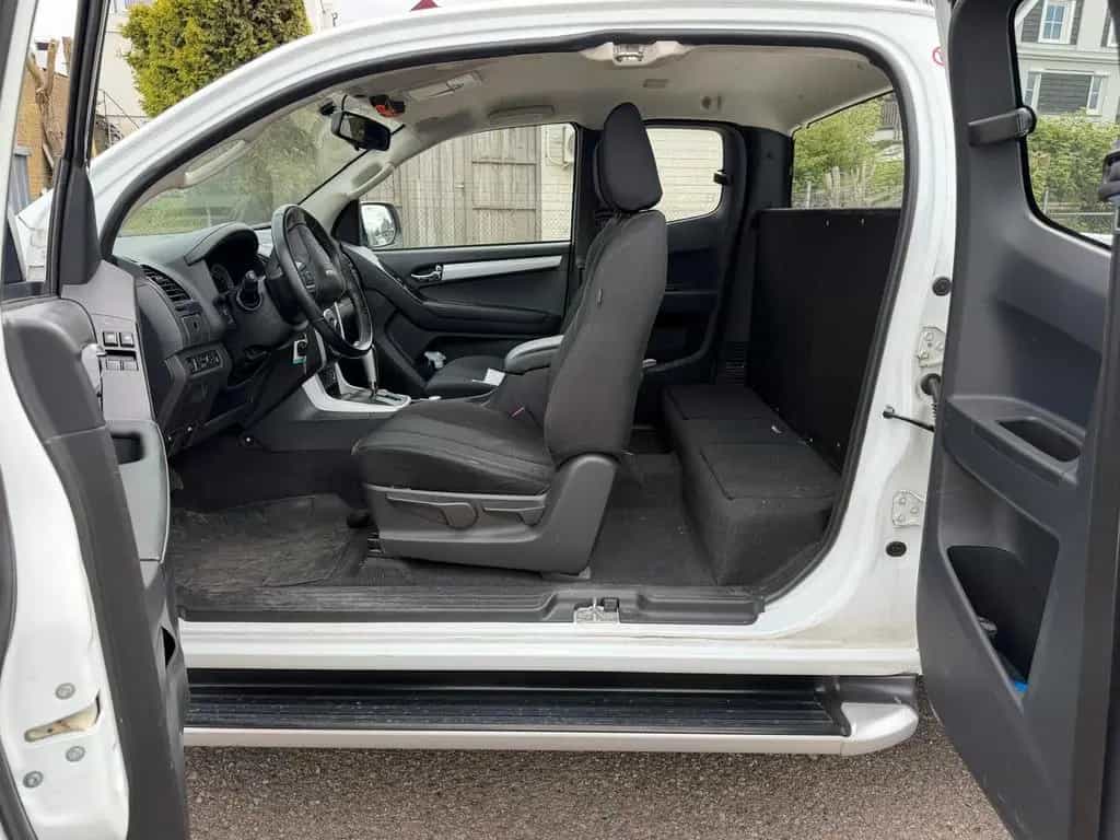 Isuzu D-Max Extra  Cab 4WD IINSTYLE !AUTOMAAT -KLIMA ! 11/2019-photo-12