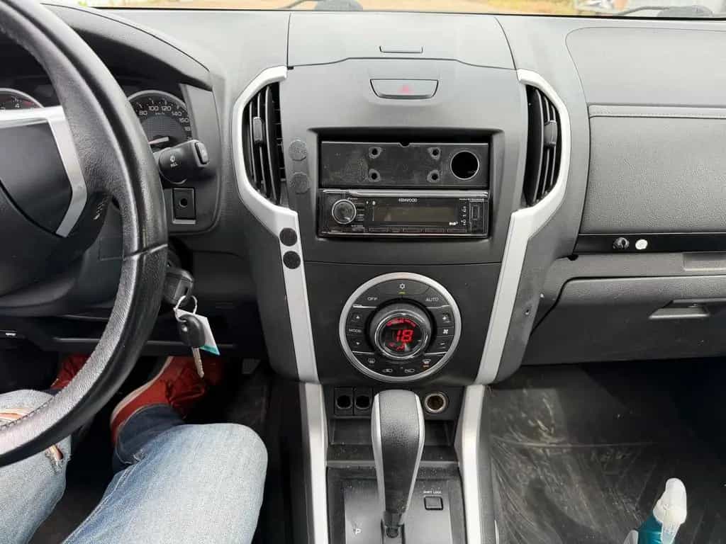 Isuzu D-Max Extra  Cab 4WD IINSTYLE !AUTOMAAT -KLIMA ! 11/2019-photo-16