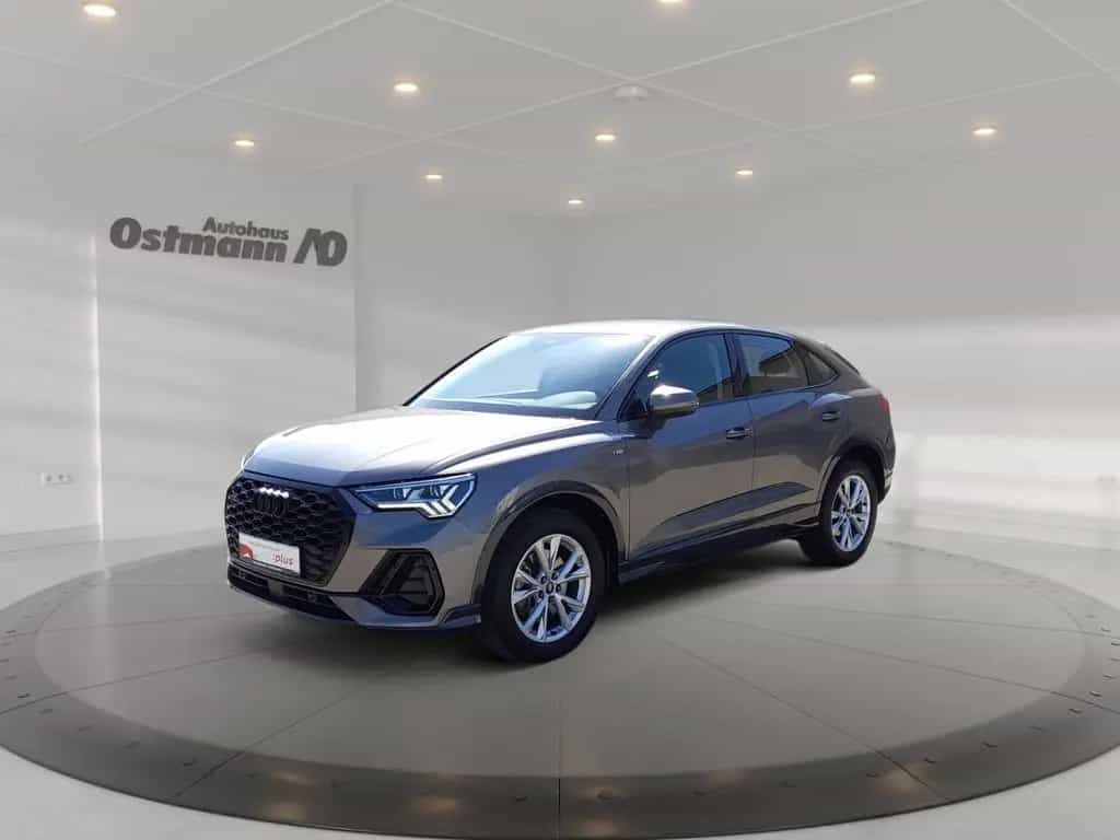 Audi Q3 Sportback 40 TFSI quattro S-Line Matrix RFK 02/2022-photo-1
