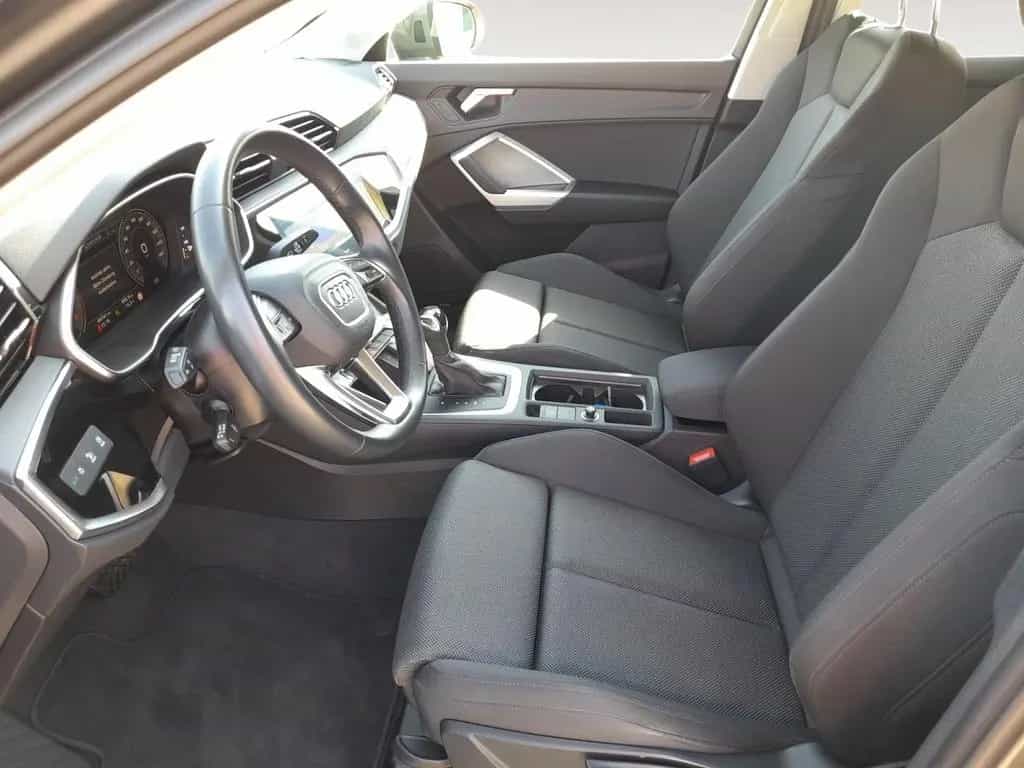 Audi Q3 Sportback 40 TFSI quattro S-Line Matrix RFK 02/2022-photo-7