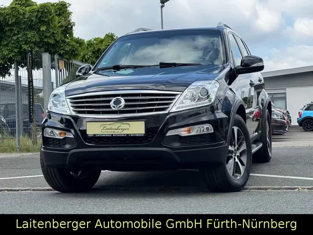 Ssangyong REXTON Executive 4WD*LED*NAVI*LEDER*AHK*7-SITZER 03/2017-photo-0