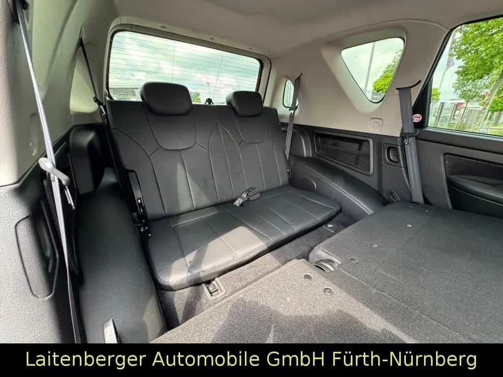 Ssangyong REXTON Executive 4WD*LED*NAVI*LEDER*AHK*7-SITZER 03/2017-photo-14
