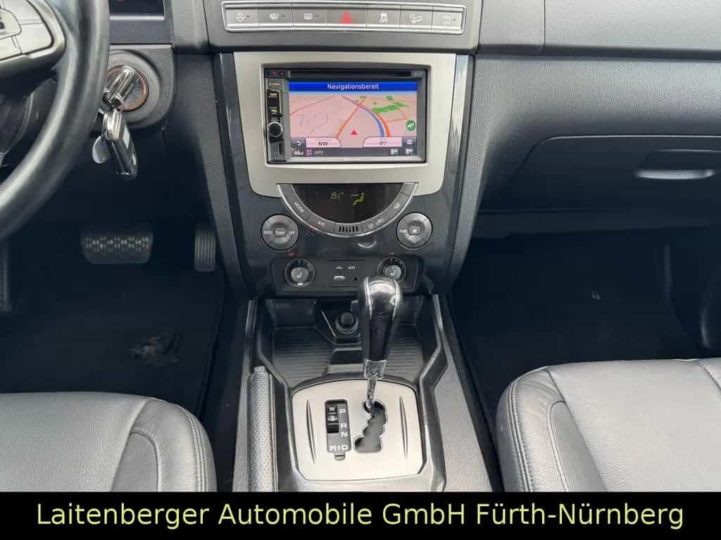 Ssangyong REXTON Executive 4WD*LED*NAVI*LEDER*AHK*7-SITZER 03/2017-photo-16