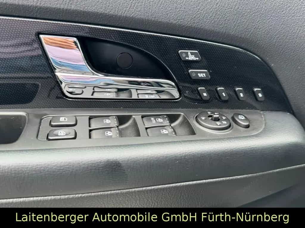 Ssangyong REXTON Executive 4WD*LED*NAVI*LEDER*AHK*7-SITZER 03/2017-photo-20
