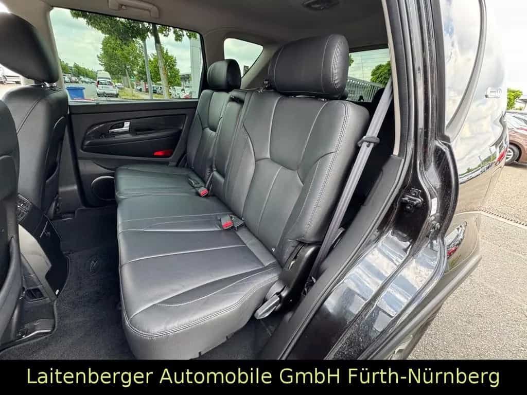 Ssangyong REXTON Executive 4WD*LED*NAVI*LEDER*AHK*7-SITZER 03/2017-photo-31