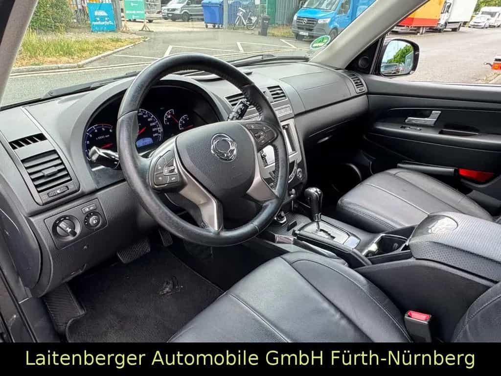 Ssangyong REXTON Executive 4WD*LED*NAVI*LEDER*AHK*7-SITZER 03/2017-photo-33