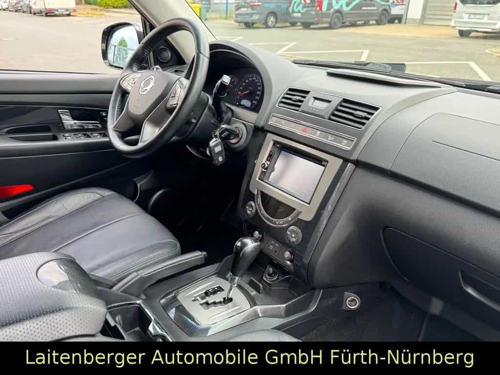 Ssangyong REXTON Executive 4WD*LED*NAVI*LEDER*AHK*7-SITZER 03/2017-photo-34