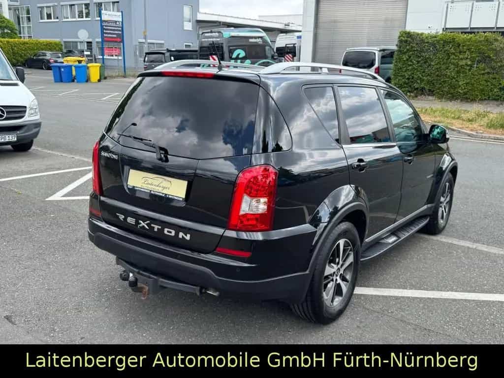 Ssangyong REXTON Executive 4WD*LED*NAVI*LEDER*AHK*7-SITZER 03/2017-photo-42