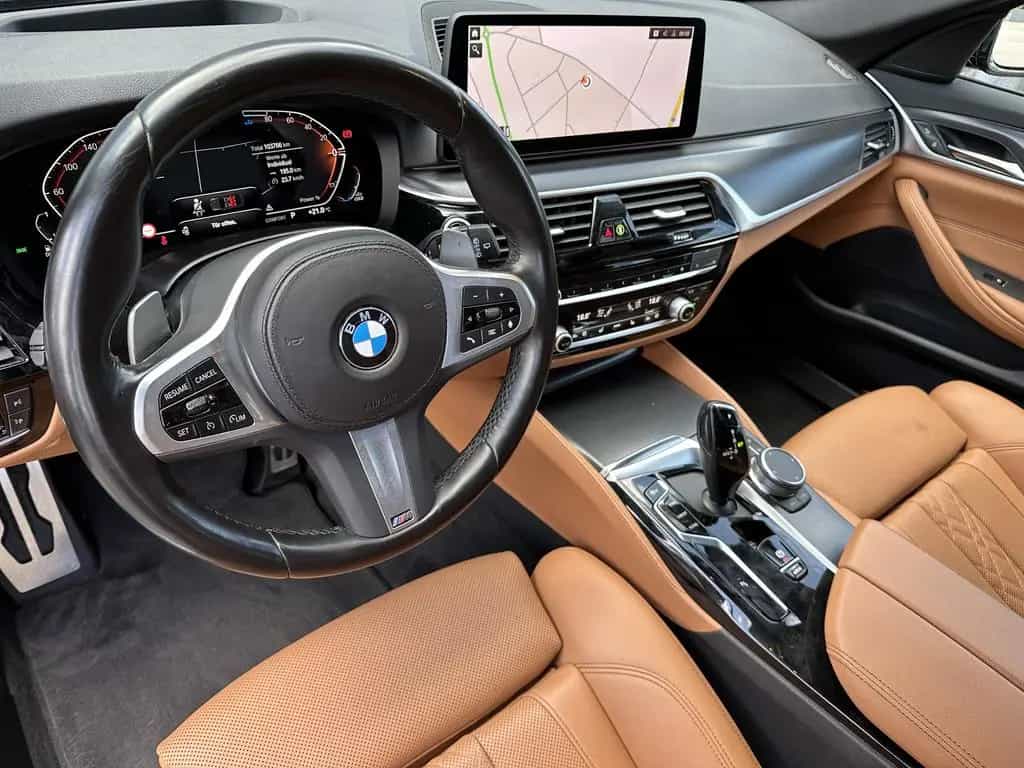 BMW 520 d Touring M-Sport NAV+LASER+HEAD-UP+19ZO+KAME 05/2022-photo-7