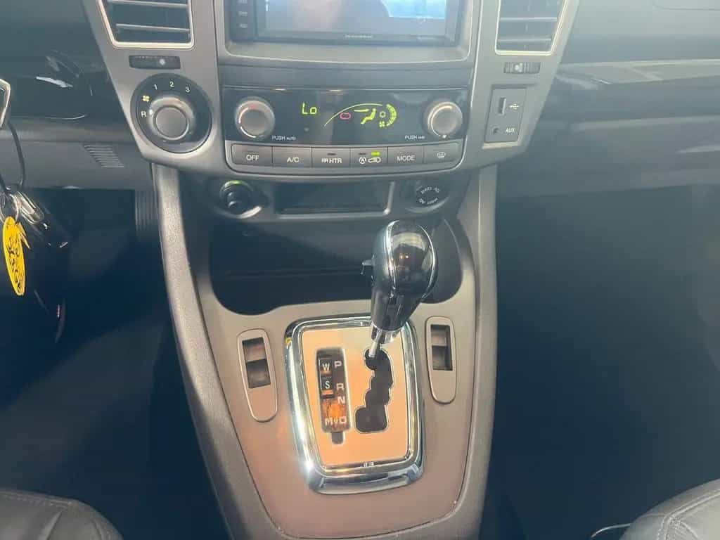 Ssangyong Rodius 2.2 Diesel 4WD A/T Classy Pelle 04/2016-photo-11